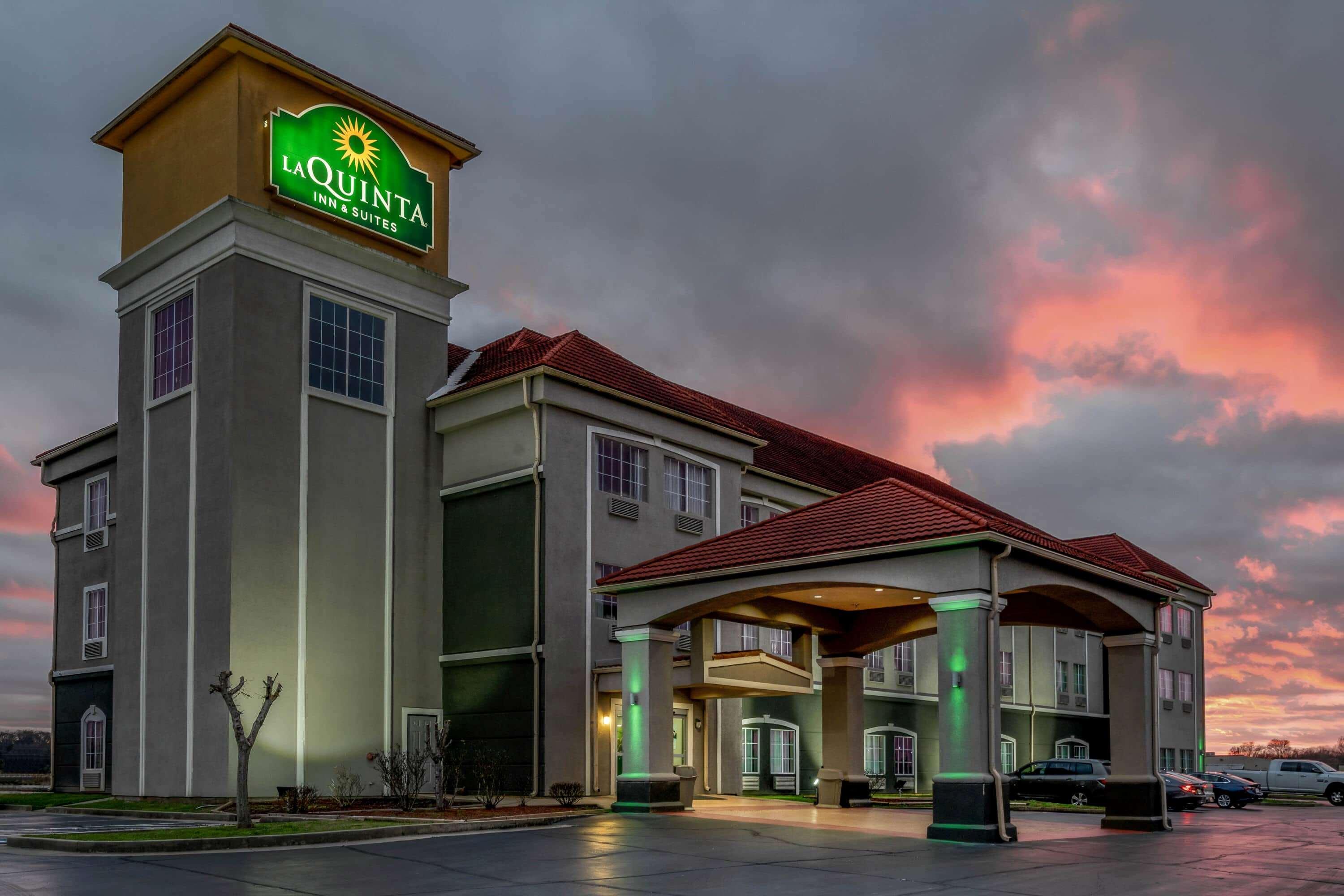 La Quinta By Wyndham Canton Ms Hotel Exterior photo